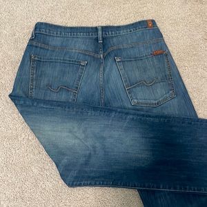 7 For All Mankind Austyn Relaxed Fit Jean. 33 waist. 30 inseam.